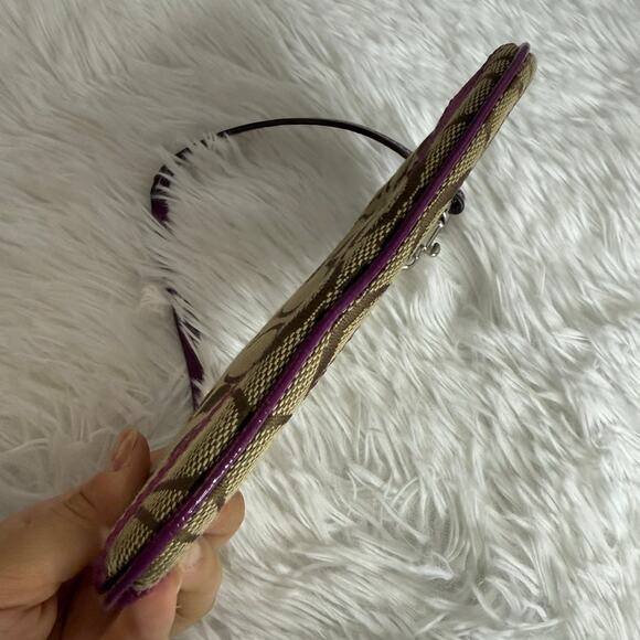 COACH Burgundy Brown Signature Canvas Wristlet - Picture 6 of 6